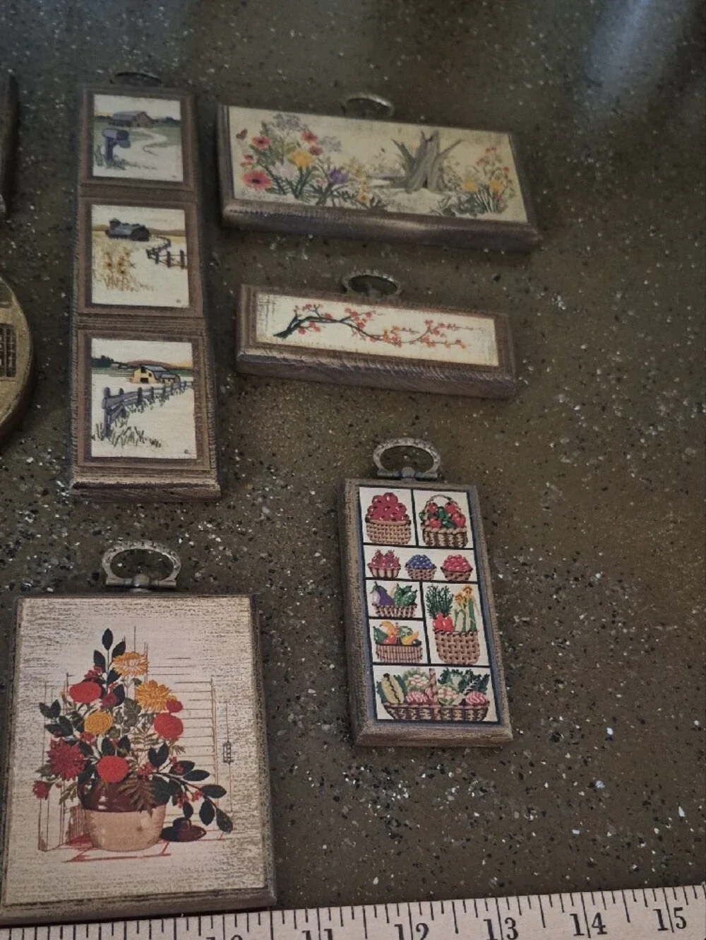 Vintage Decorative Wall Plaques Decopage 11 Total